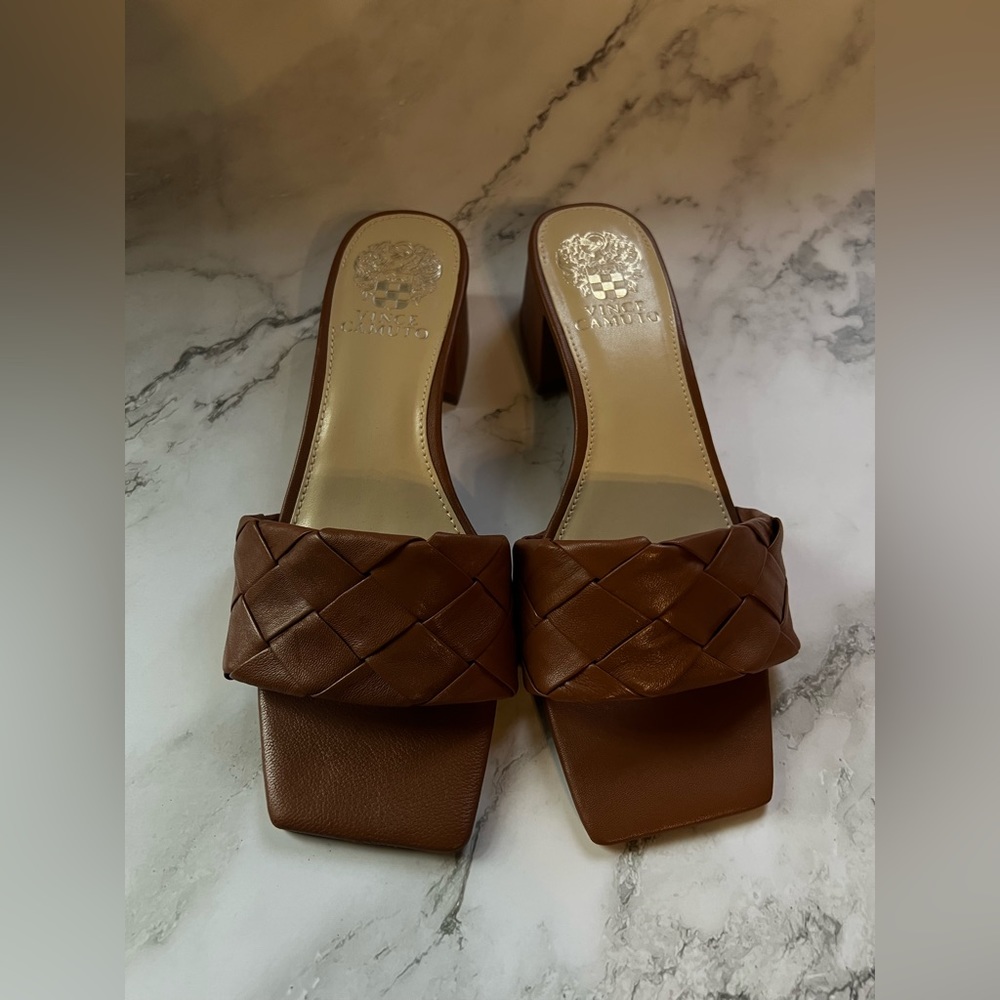 Vince Camuto Shoes